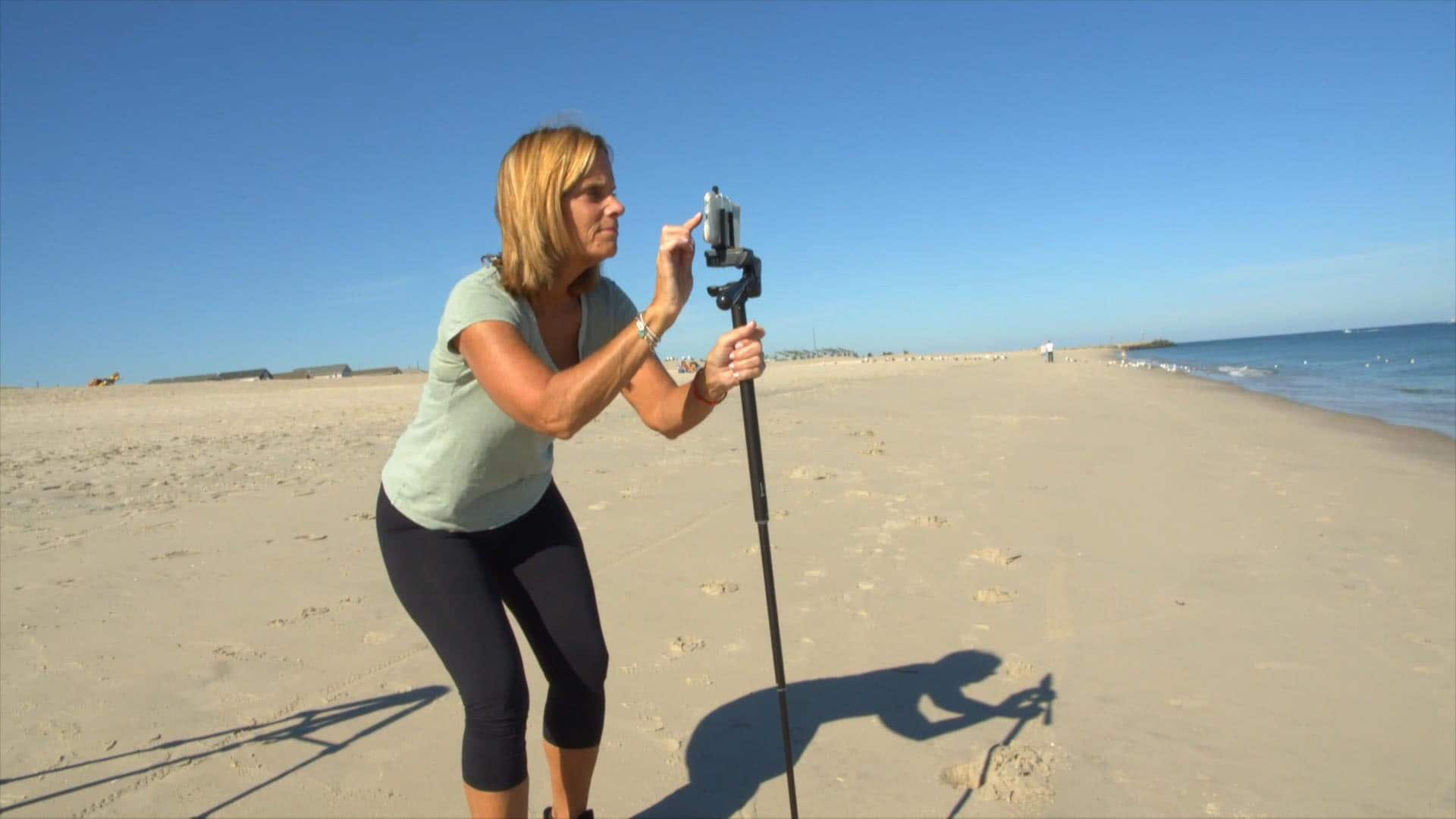 Sunpak - PlatinumPlus Ultra 7000 2-in-1 70" Tripod and Monopod - Silver - Image 8