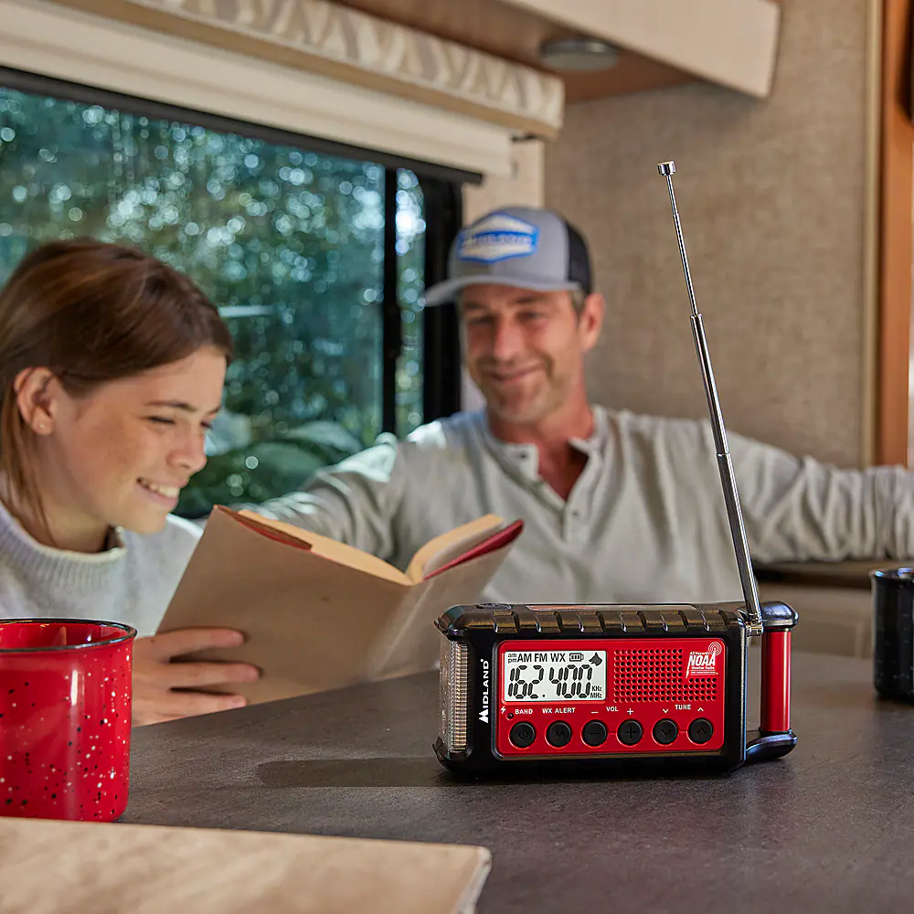 Midland - E+READY Emergency Crank Weather Alert Radio - Black / Red - Image 8
