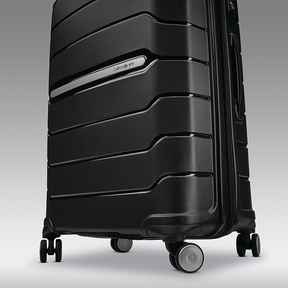 Samsonite - Freeform 31" Expandable Spinner Suitcase - Black - Image 2