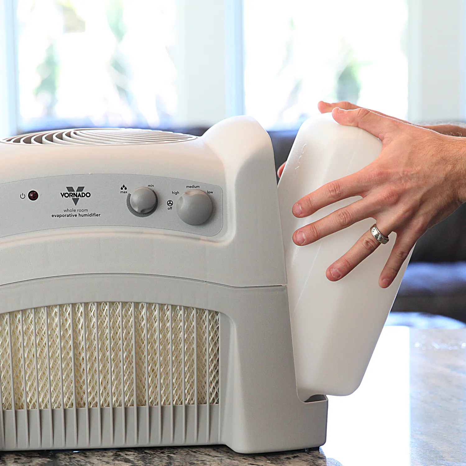 Vornado - Evap40 Whole Room Evaporative Humidifier - White - Image 5