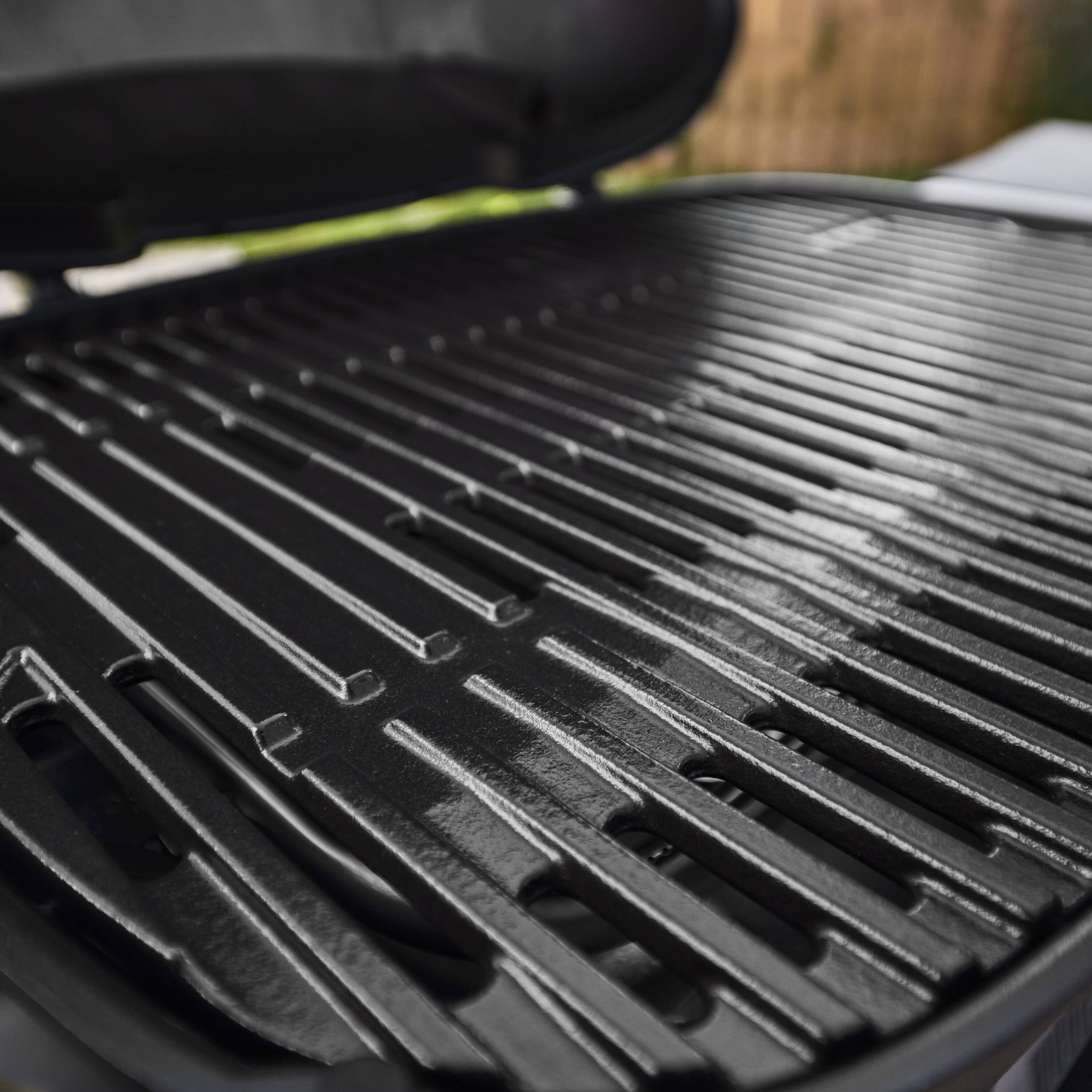 Weber - Q 2800N+ liquid Propane Gas Grill - Smoke Grey - Image 6