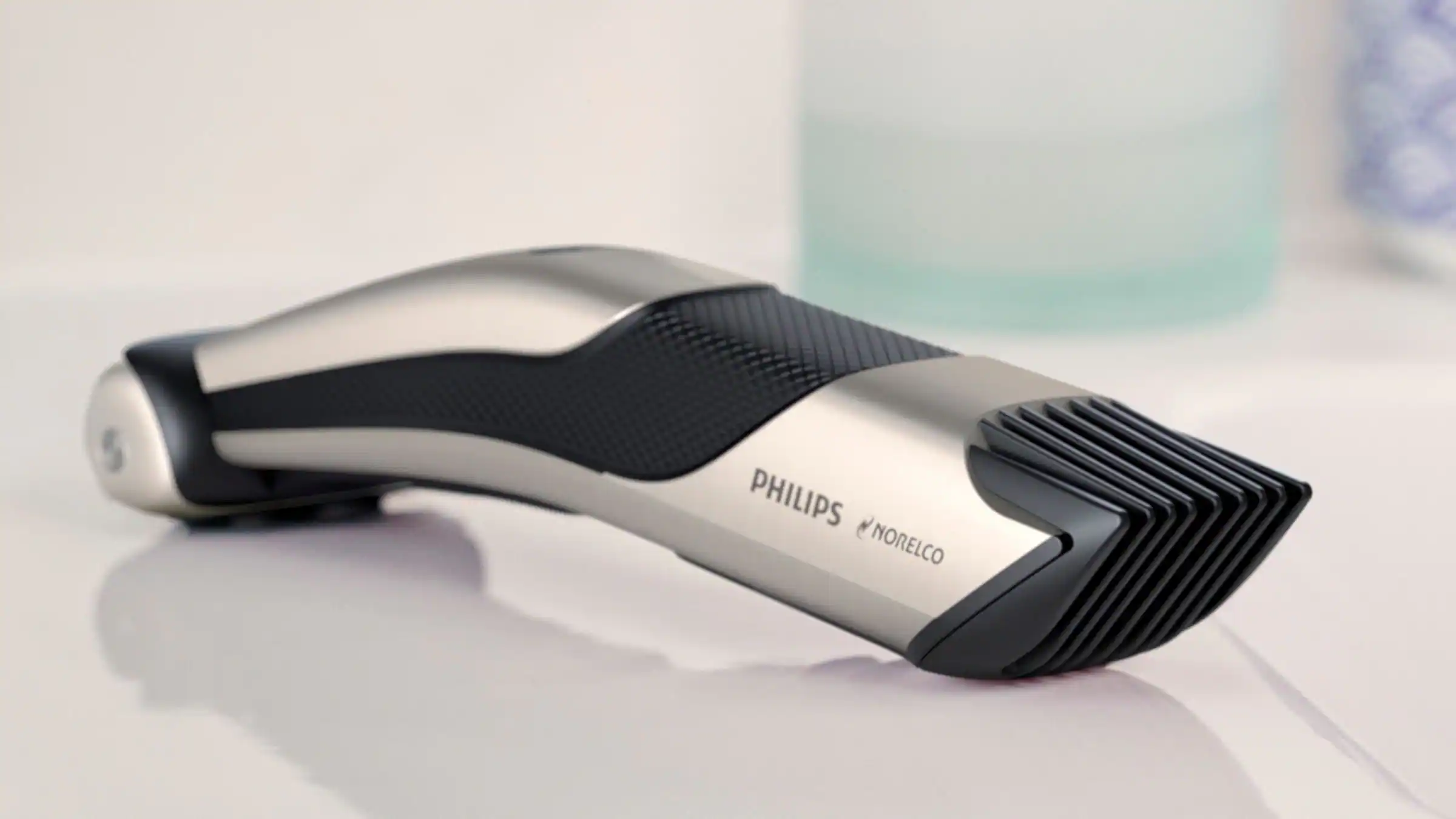 Philips Norelco - Series 7000 Bodygroom - Silver - Image 5
