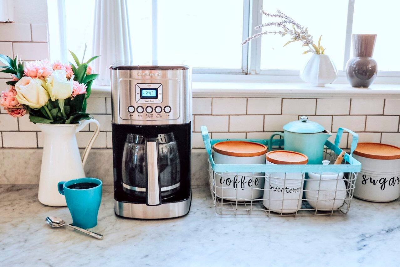 Cuisinart - PerfectTemp 14 Cup Coffeemaker - Silver - Image 7