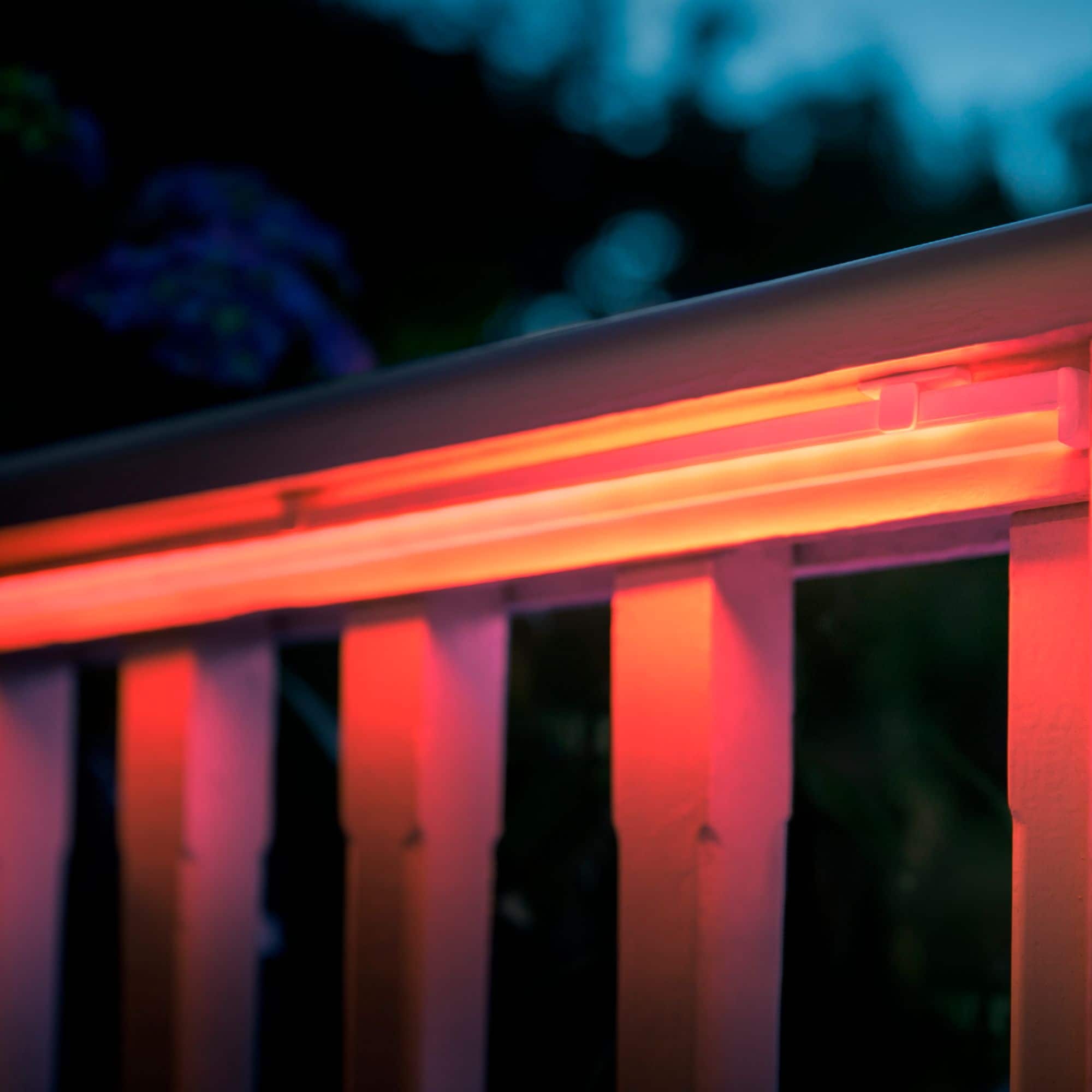 Philips - Hue Outdoor Lightstrip 197-inch/16-foot - White and Color Ambiance - Image 6