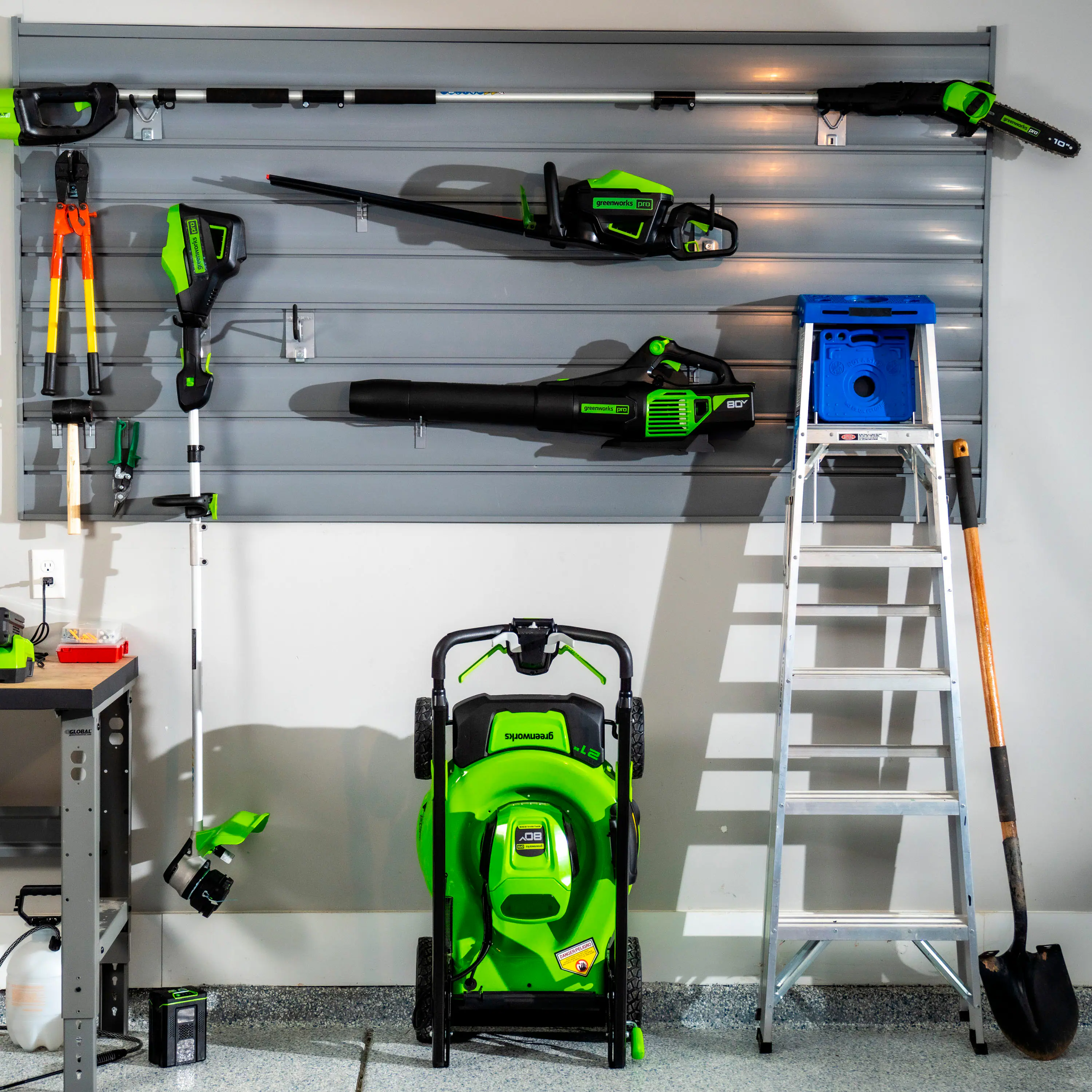 Greenworks - 80-Volt 8-Inch Cutting Diameter Brushless Straight Shaft Edger (Battery Not Included) - Green - Image 14