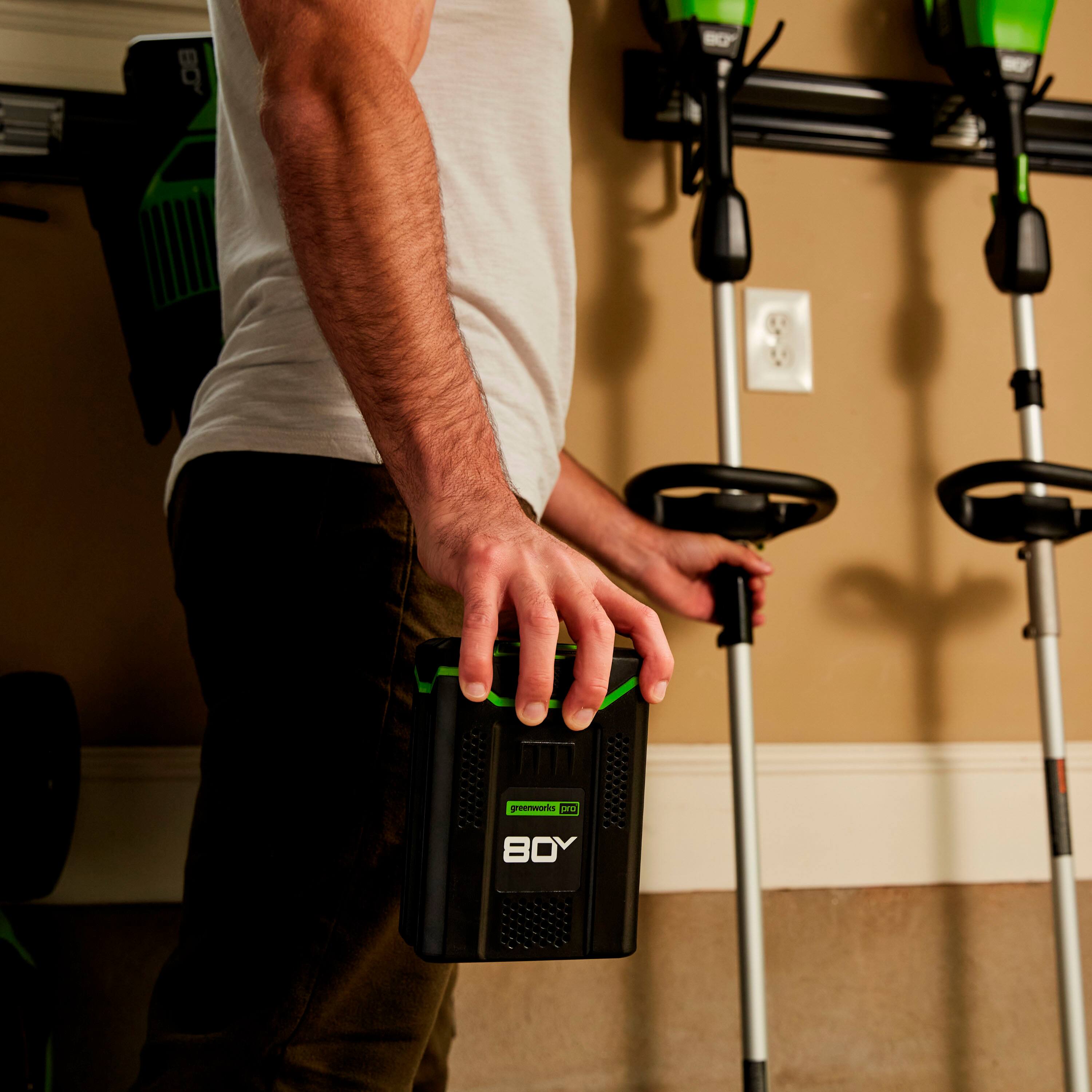 Greenworks - 80-Volt 8-Inch Cutting Diameter Brushless Straight Shaft Edger (Battery Not Included) - Green - Image 15