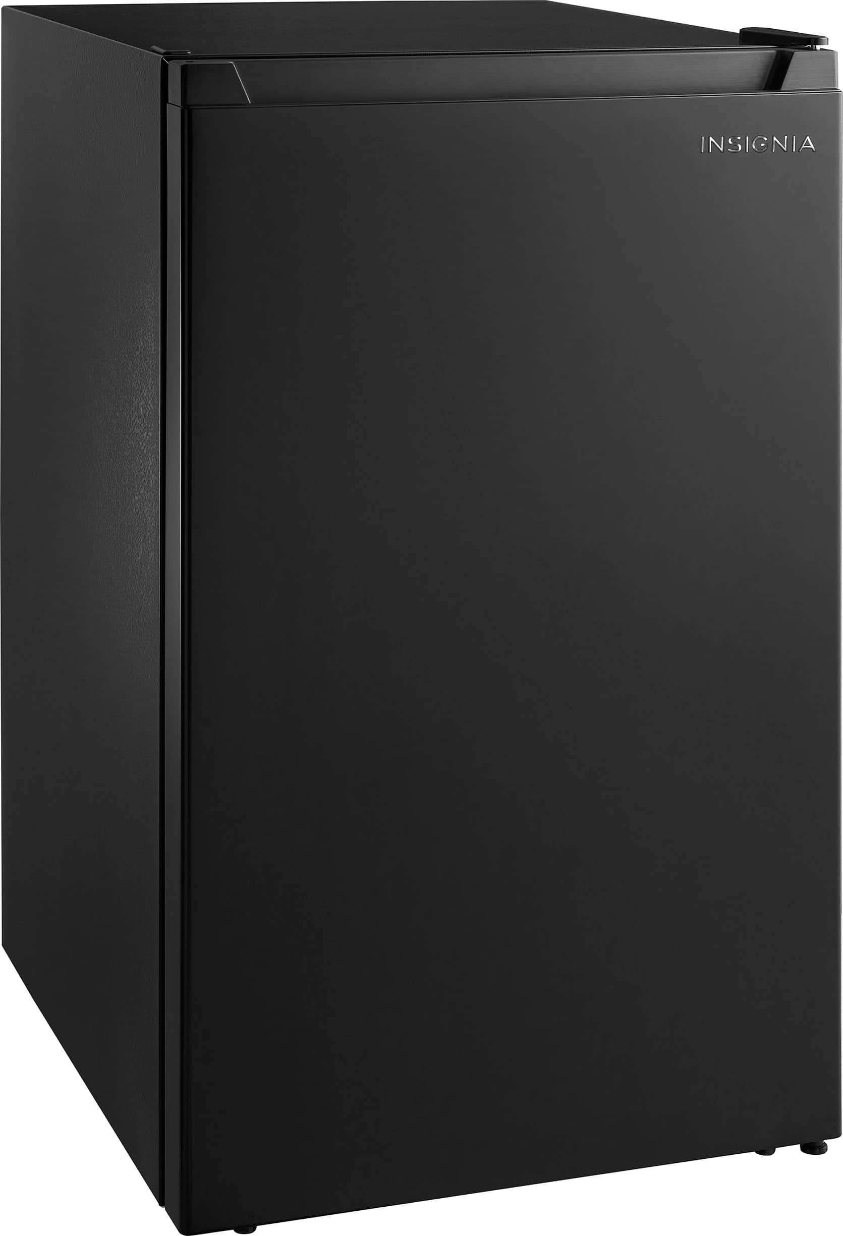 Insignia™ - 4.4 Cu. Ft. Mini Fridge with ENERGY STAR Certification - Black - Image 9