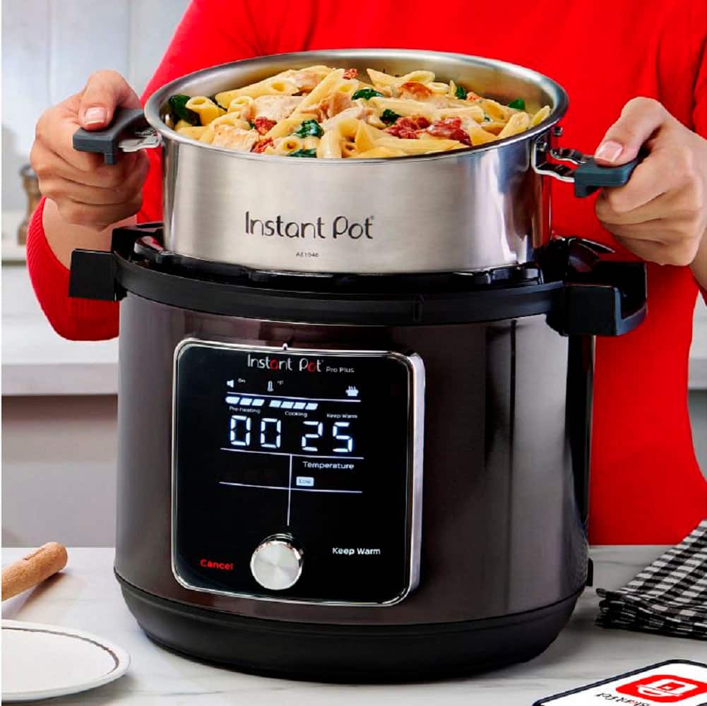 Instant Pot - 6Qt Pro Plus with WiFi 120V - Black - Image 4