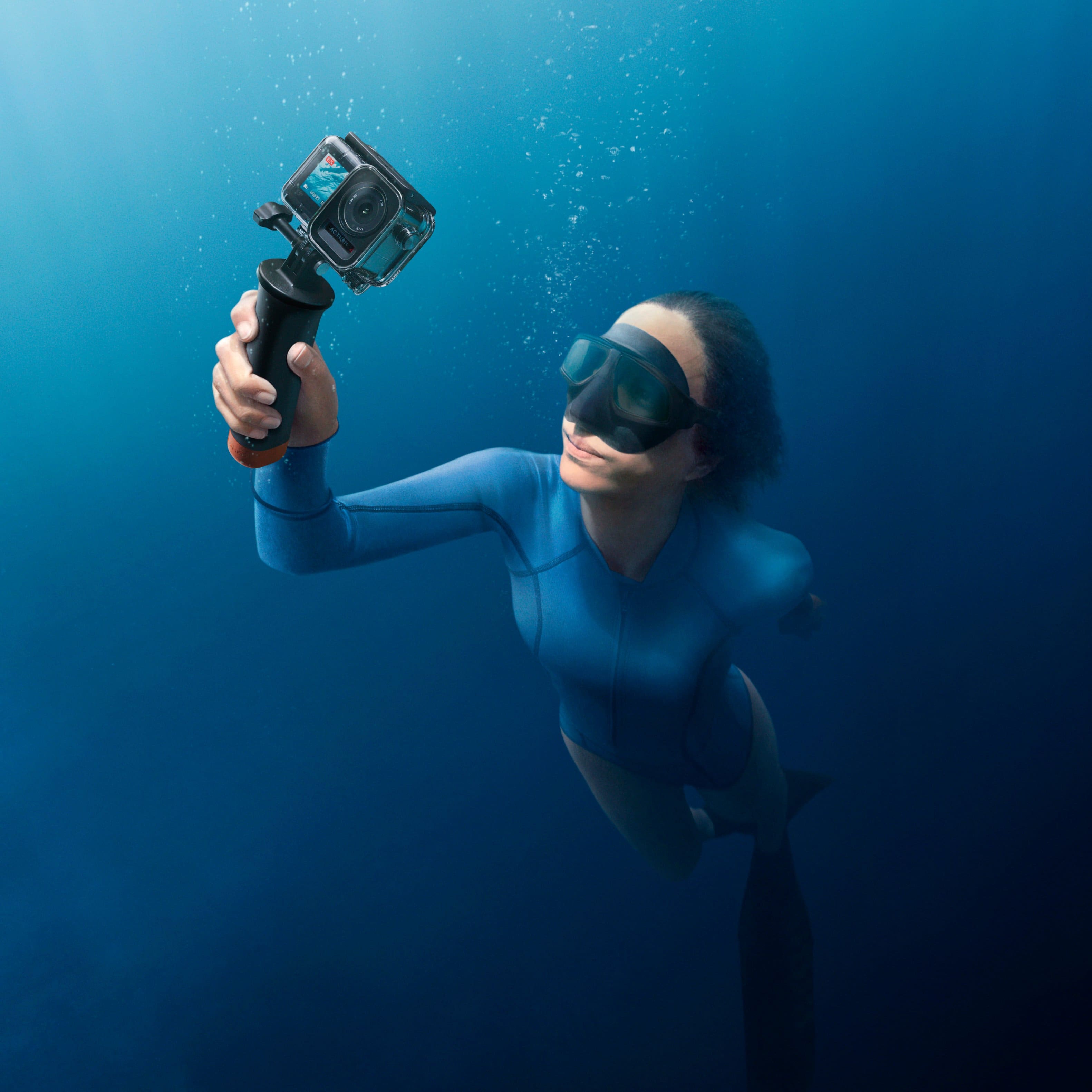 DJI - Osmo Action 4 4K Action Camera Standard Bundle - Gray - Image 7