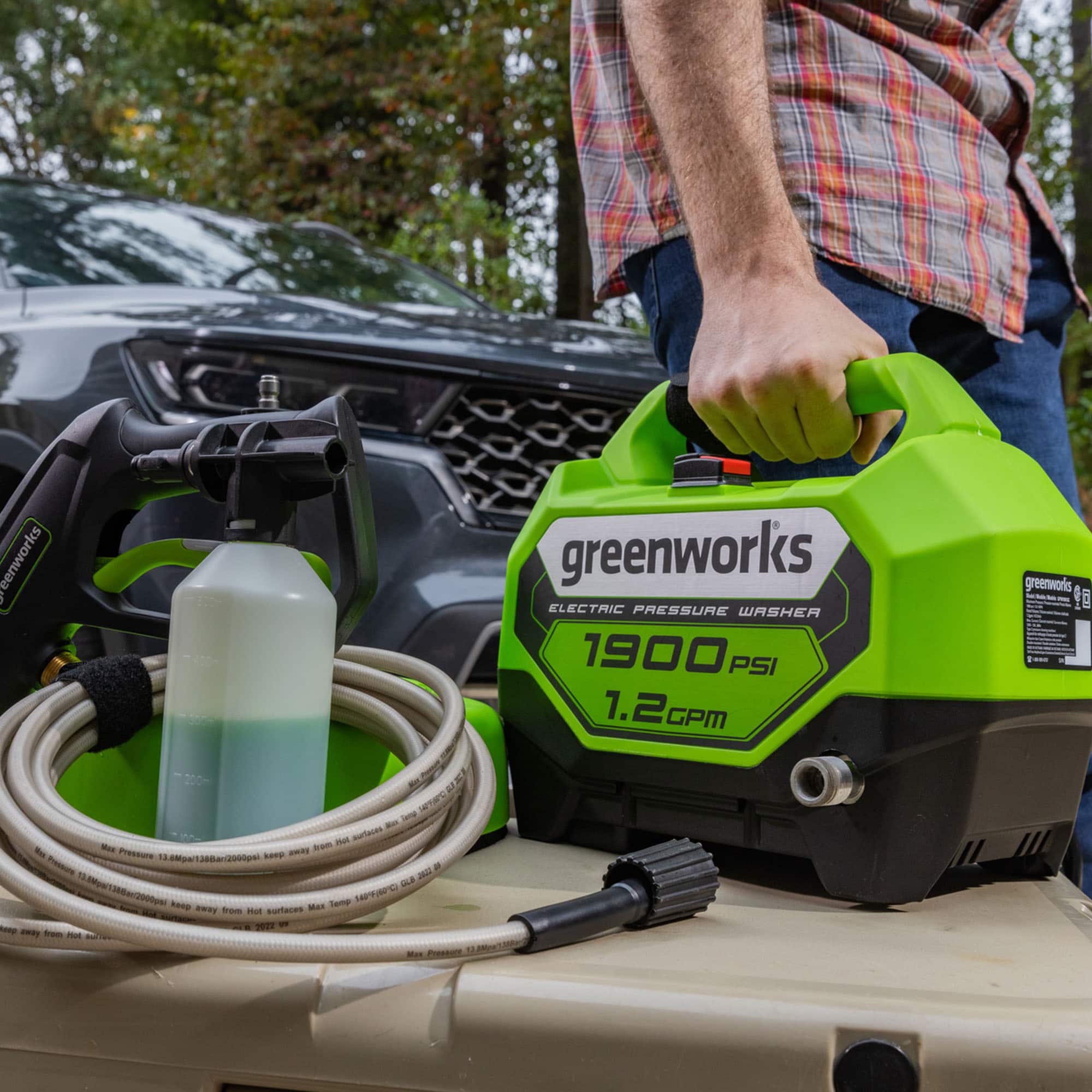 Greenworks - 1900 PSI 1.2 GPM Electric Pressure Washer Combo Kit - Green - Image 5
