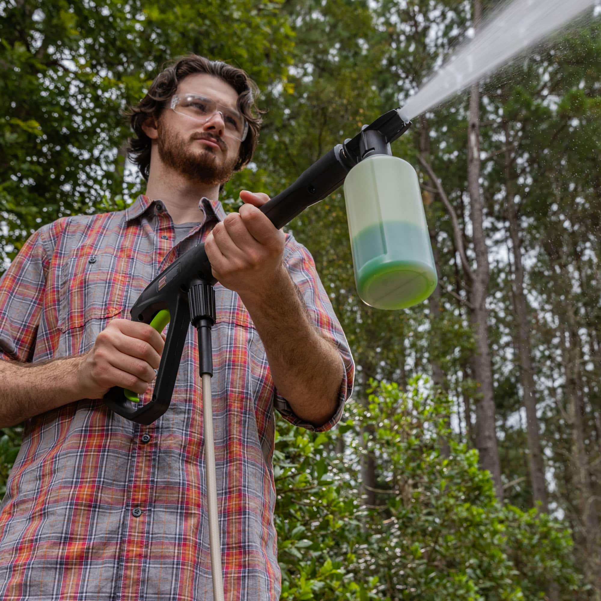 Greenworks - 1900 PSI 1.2 GPM Electric Pressure Washer Combo Kit - Green - Image 6