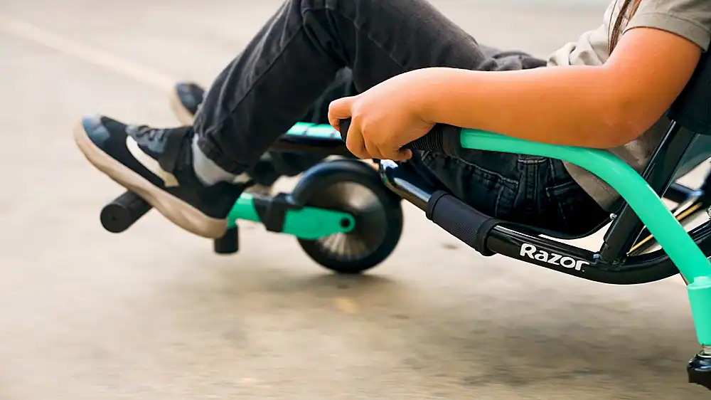 Razor - Crazy Cart Shuffle Self-Propelled Go-Kart - Image 13