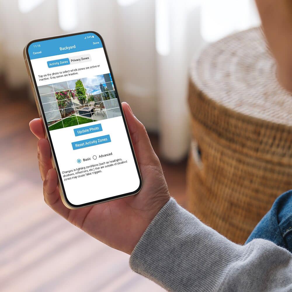 Blink - Outdoor 4 2-Camera Wireless 1080p Security System with Up to Two-year Battery Life - Black - Image 5