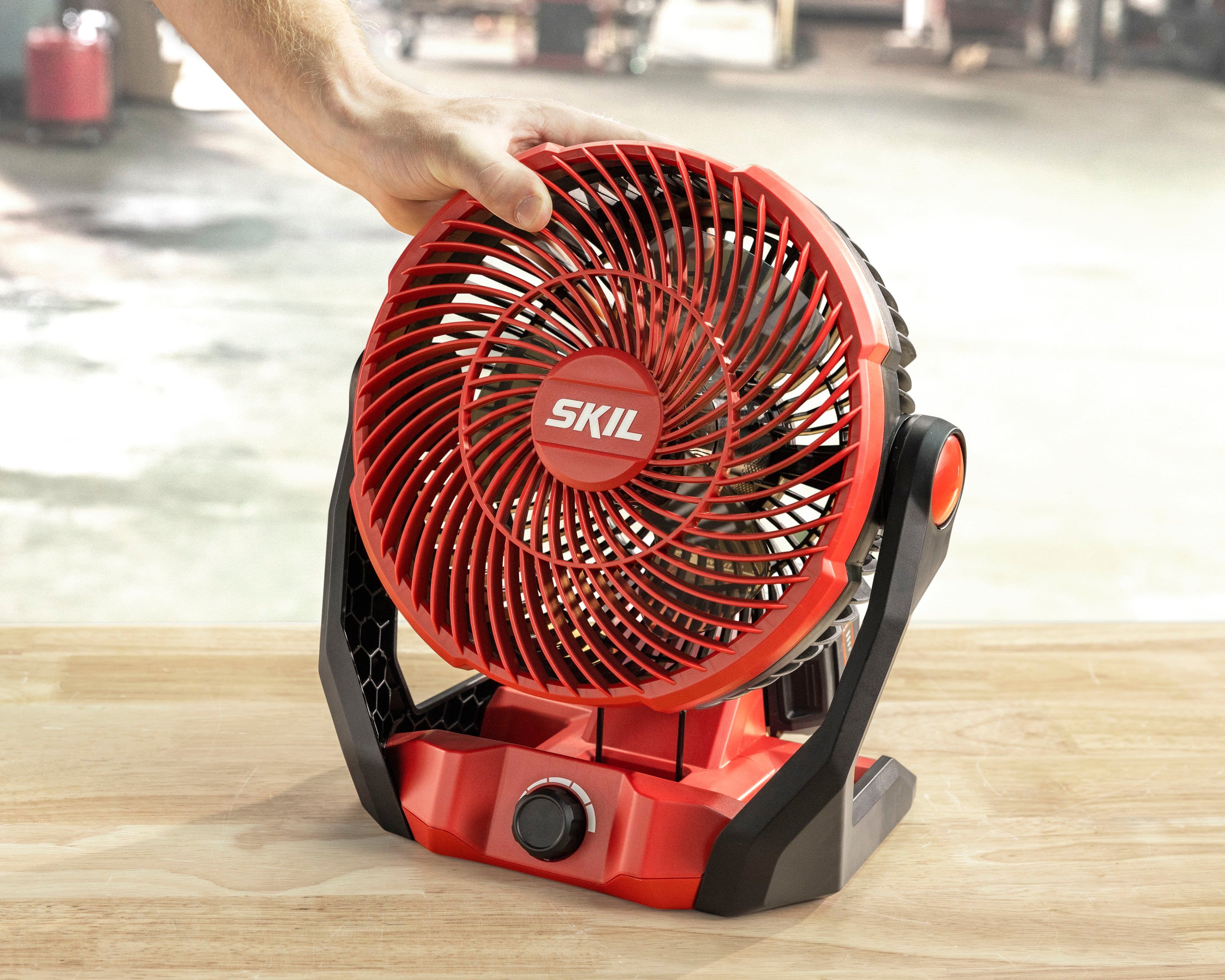Skil - 12/20V Multi Volt Brushless 7in. Fan, Tool Only - Red - Image 3