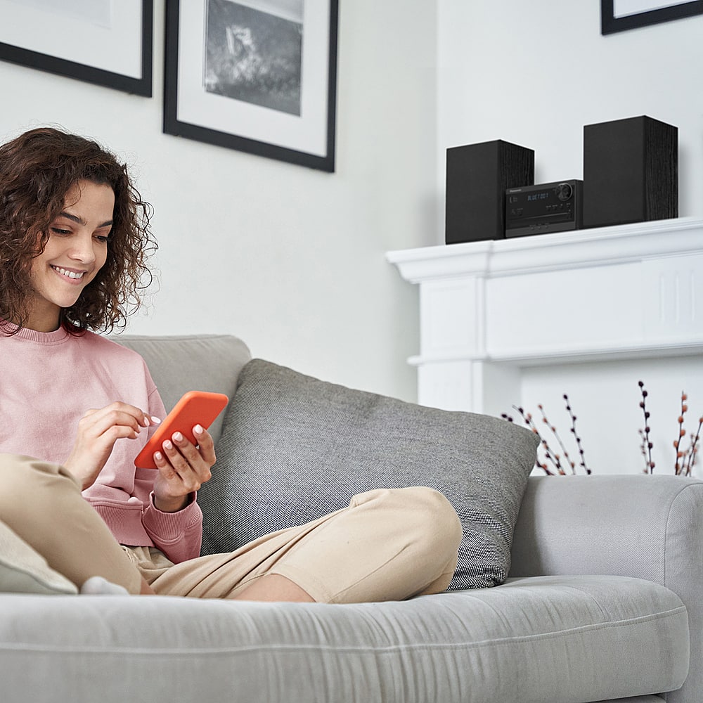 Panasonic - Stereo System with CD, Bluetooth and Radio, 20W - Black - Image 7